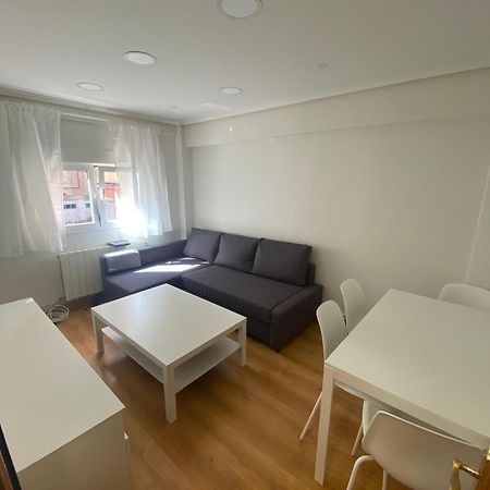 Apartamento En El Centro - Cercano A La Playa Apartment Santander Exterior photo